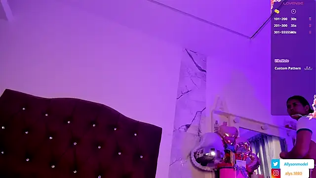 alysson 18 online show from 02/12/26, 01:28