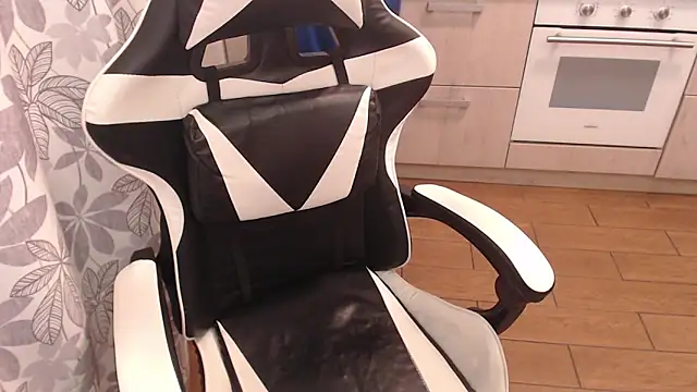 Mandarin4ks online show from 04/02/26, 01:09