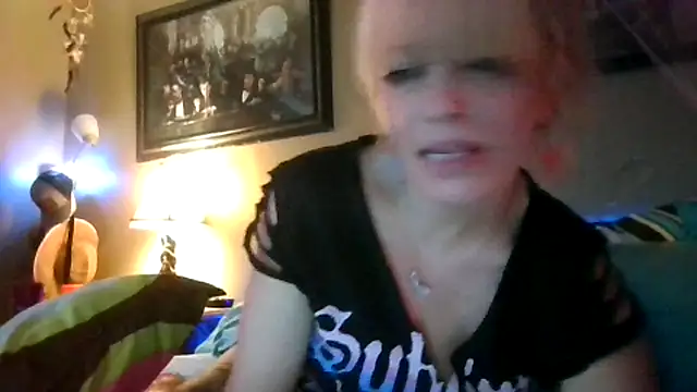 marilyn420 online show from 12/14/25, 04:34