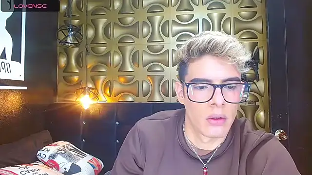 angel sexyevil online show from 02/01/25, 12:16