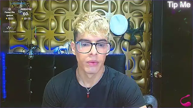 angel sexyevil online show from 02/18/25, 12:17