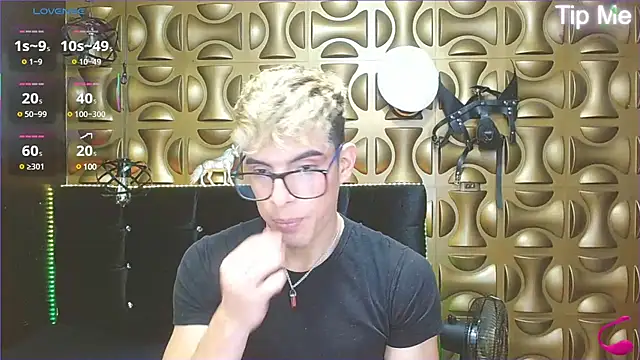 angel sexyevil online show from 02/26/25, 12:25