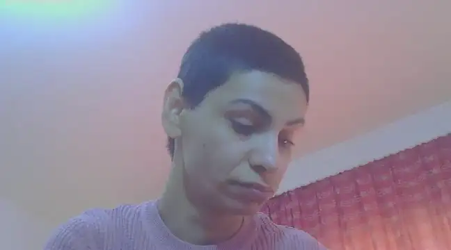 Snapshot of hotSANDRA_STARR chatting on 01/16/25, 10:42 hotSANDRA STARR online show from 01/16/25, 10:42