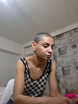 Snapshot of hotSANDRA_STARR chatting on 03/20/25, 10:07 hotSANDRA STARR online show from 03/20/25, 10:07