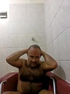 PhillDrake11 online show from 10/07/25, 02:42