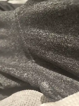 Snapshot of HardestPepe chatting on 12/17/25, 07:25 HardestPepe online show from 12/17/25, 07:25