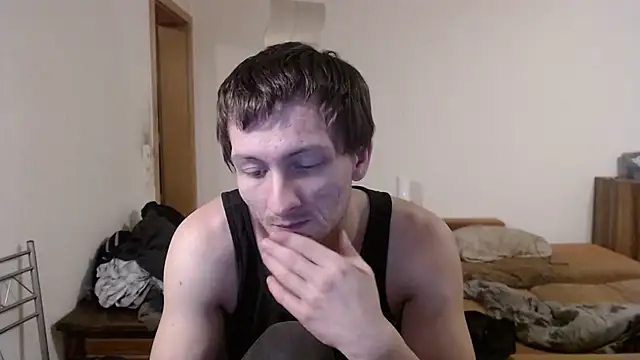 Snapshot of sexymann92 chatting on 10/24/25, 12:45 sexymann92 online show from 10/24/25, 12:45