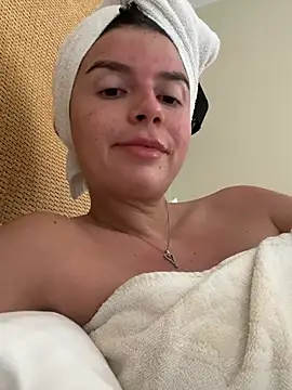 Natanniella online show from 06/28/26, 03:29