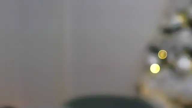 Snapshot of Xentthia chatting on 12/14/24, 08:29 Xentthia online show from 12/14/24, 08:29