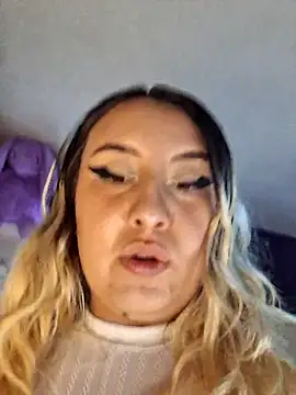 NibiruNairobi69 online show from 09/22/25, 12:23