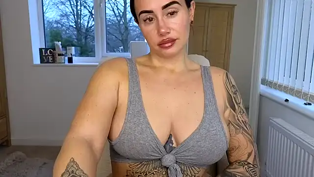 LibbyLoveHeartx online show from 02/10/26, 08:29