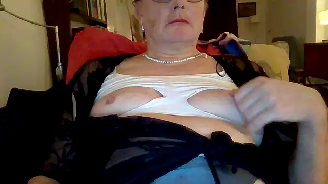 Mona-Mature online show from 12/02/25, 11:45