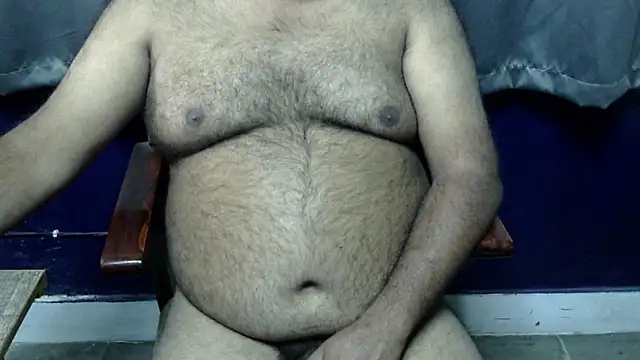 hairysubcub 70 online show from 11/28/25, 05:21