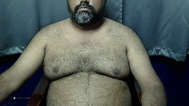 hairysubcub 70 online show from 12/02/25, 06:52