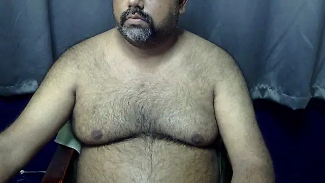 hairysubcub 70 online show from 06/25/26, 04:23