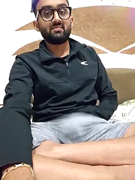 love4shownude online show from 02/18/26, 06:37