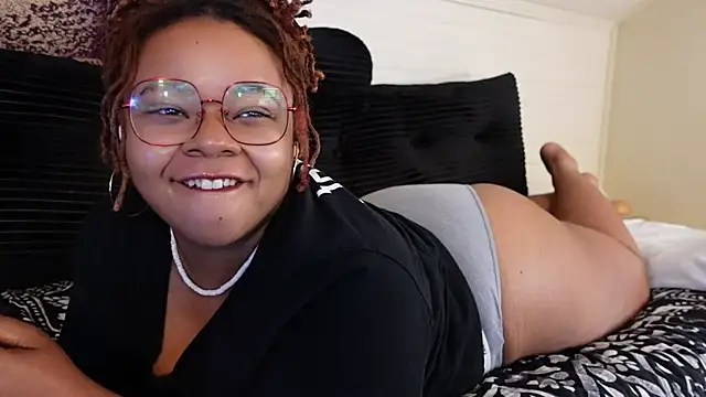 -khayaparker online show from 06/24/26, 07:35