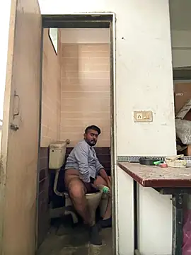 Snapshot of Spicy_aryan chatting on 01/24/25, 12:10 Spicy aryan online show from 01/24/25, 12:10