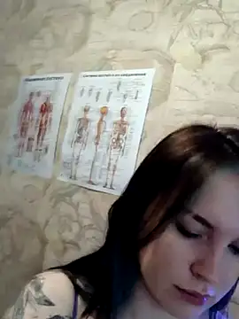 Snapshot of LazyTanukii chatting on 11/25/25, 06:35 LazyTanukii online show from 11/25/25, 06:35