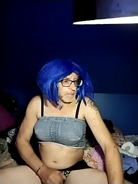 MirthildaVenza online show from 10/21/25, 09:32