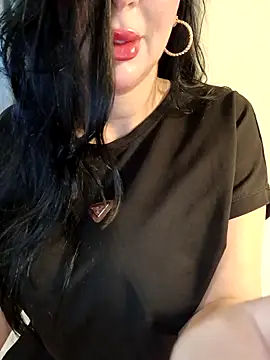 Queen sousou online show from 02/14/26, 09:28