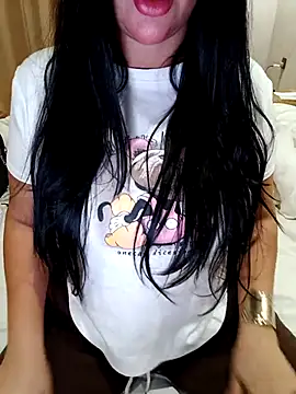 Queen sousou online show from 04/21/26, 04:23