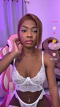 Snapshot of Vane_Rossee chatting on 02/11/25, 11:01 Vane Rossee online show from 02/11/25, 11:01