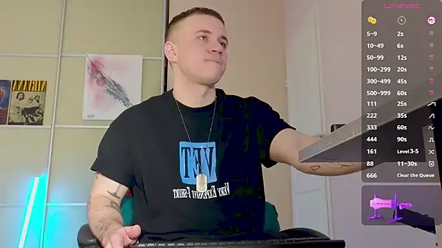 Ethan and mike online show from 10/22/25, 11:43