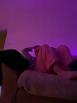 FemDom RubyKnightXXO online show from 12/17/24, 01:49