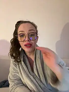 FemDom RubyKnightXXO online show from 12/18/24, 11:51