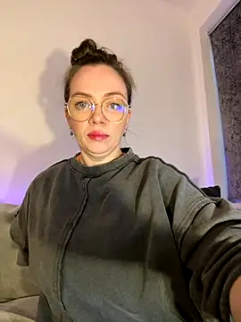 FemDom RubyKnightXXO online show from 09/16/25, 06:31