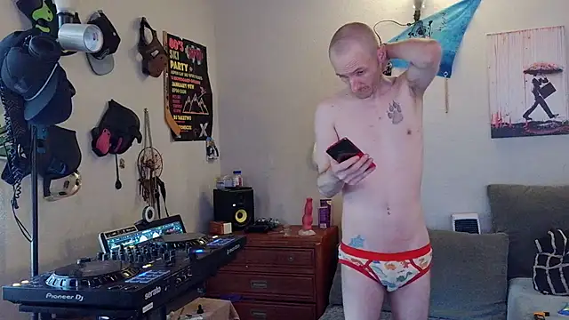 pyrowuff online show from 07/06/26, 12:40