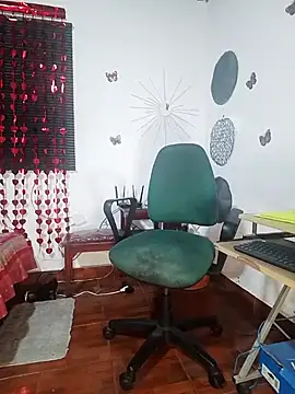 sharom smith1 online show from 03/01/25, 11:04