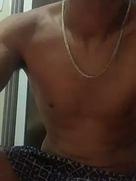 Snapshot of domigoodguy chatting on 03/03/25, 10:42 domigoodguy online show from 03/03/25, 10:42