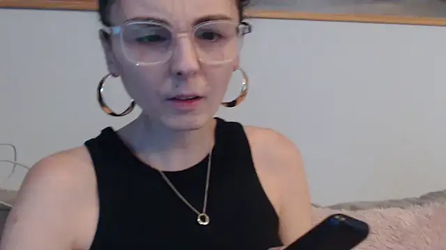 Snapshot of cleophee chatting on 02/27/26, 06:46 cleophee online show from 02/27/26, 06:46