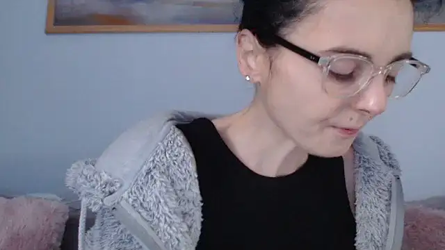 cleophee online show from 04/06/26, 05:52