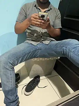 Snapshot of Darkdickhard chatting on 01/26/25, 04:30 Darkdickhard online show from 01/26/25, 04:30