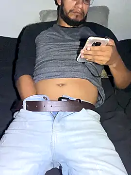 Snapshot of Darkdickhard chatting on 09/15/25, 05:18 Darkdickhard online show from 09/15/25, 05:18