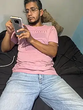 Snapshot of Darkdickhard chatting on 10/07/25, 03:58 Darkdickhard online show from 10/07/25, 03:58