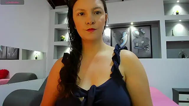 Snapshot of ambar_sex10 chatting on 10/03/25, 12:35 ambar sex10 online show from 10/03/25, 12:35