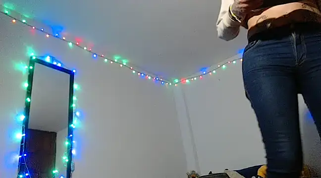 MARIANAWEED online show from 03/21/25, 01:24