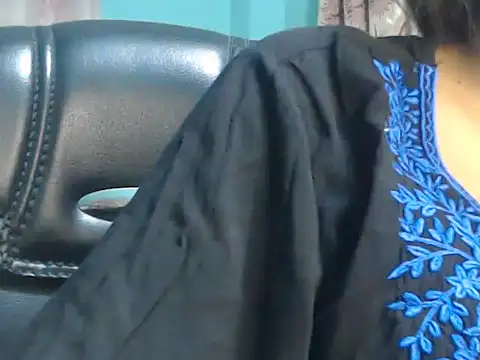 NancyRuvi online show from 01/14/25, 04:18