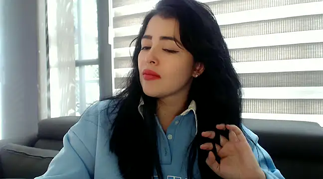 Aleska  Bell online show from 02/04/25, 04:29