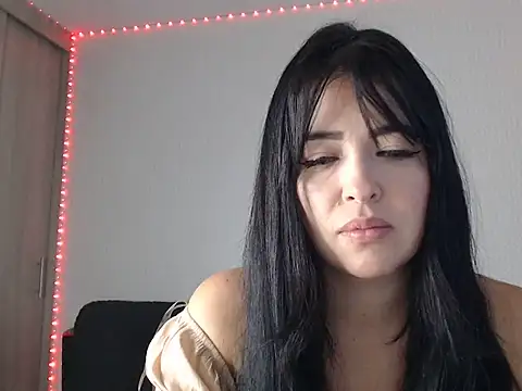 Aleska  Bell online show from 07/10/26, 04:09