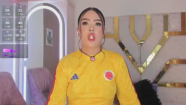 sophy champagne online show from 04/14/26, 01:00