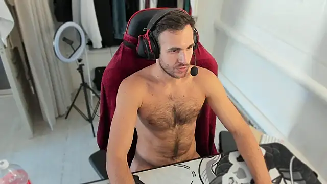 Raamoss online show from 09/15/25, 11:32