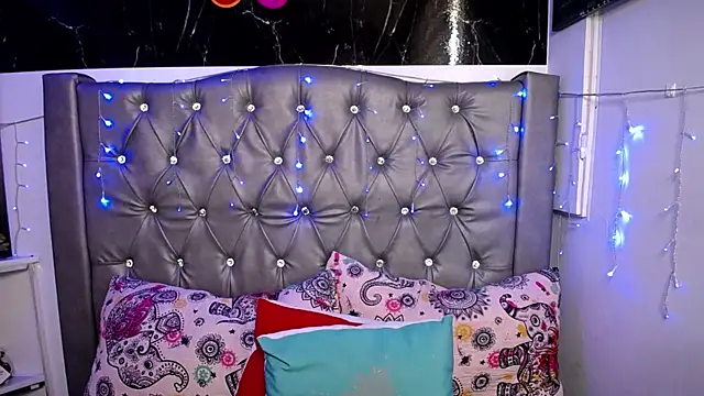 LAILAGUMMY online show from 01/20/25, 05:37