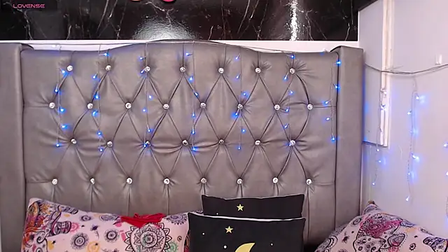 LAILAGUMMY online show from 03/31/26, 02:39