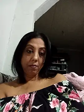 Mahi4luv online show from 07/23/26, 10:51