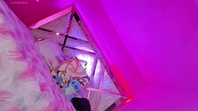 anapuala sexxx online show from 01/17/25, 05:32